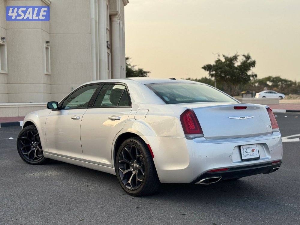 للبيع كرايزلر -C300موديل20215