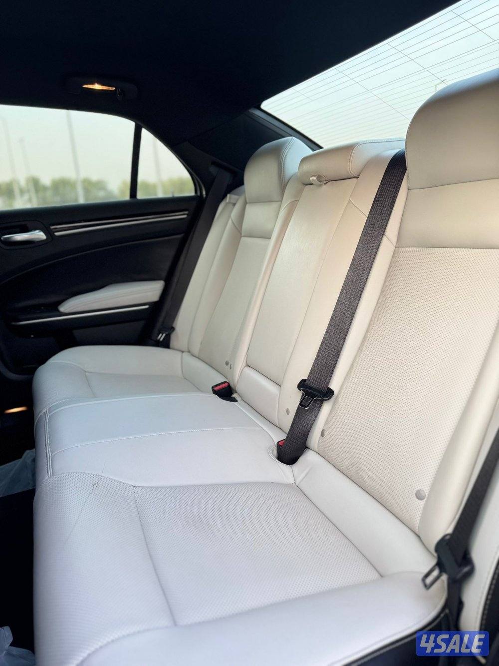 للبيع كرايزلر -C300موديل20219