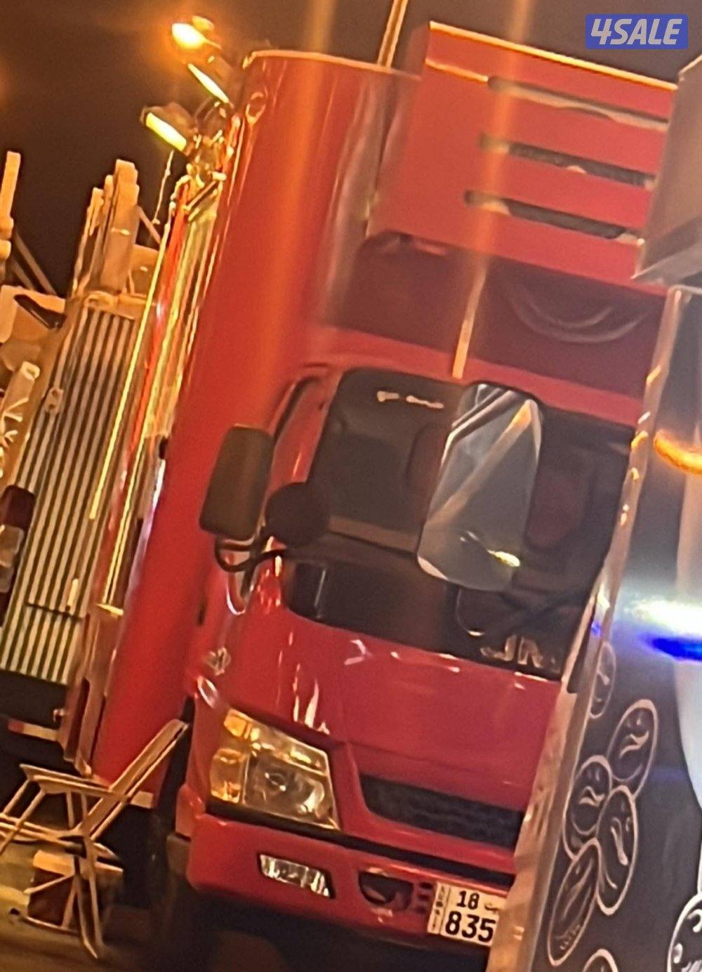 للبيع فود ترك بحاله وكاله ماشي ١٧ اللف معه مكينه هوندا وجميع المعدات1