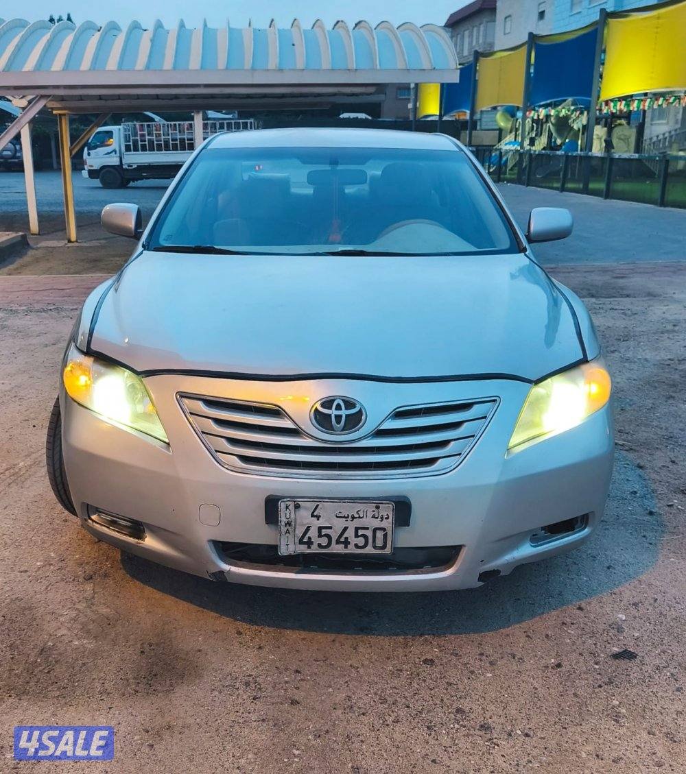 للبيع كامري 20083