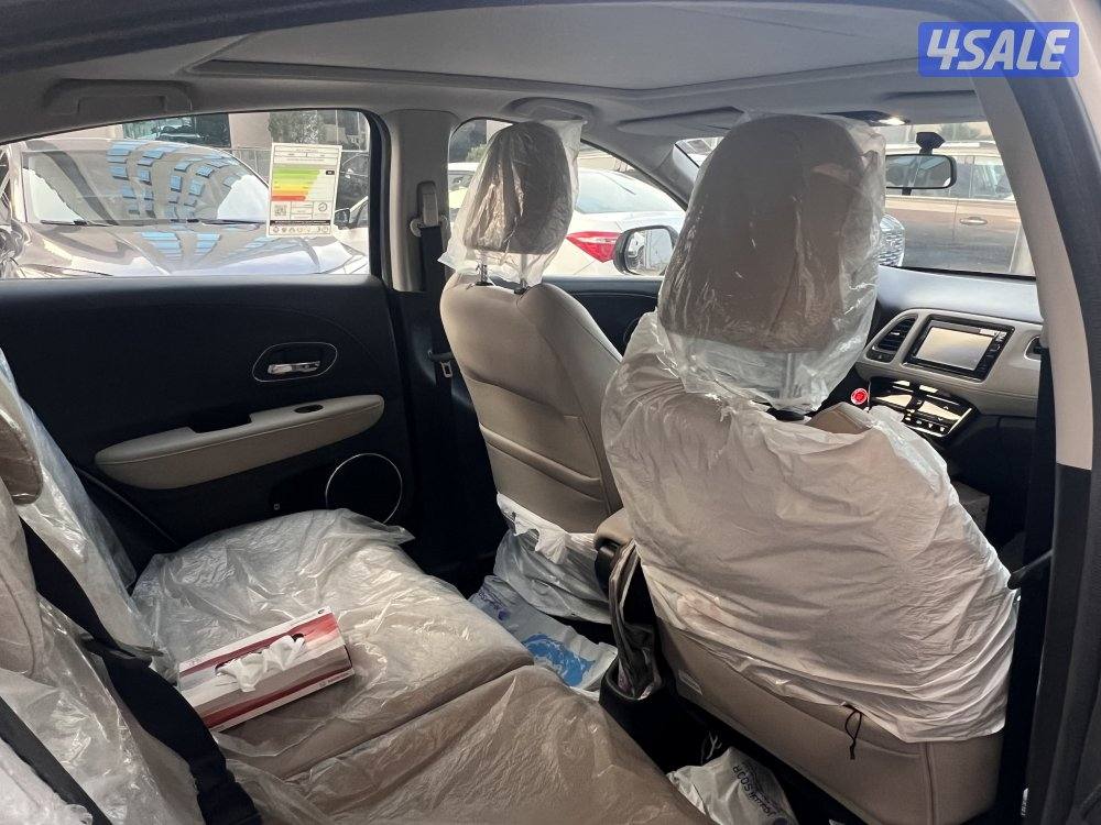 Full option موديل ٢٠٢٠ عداد ٤٤,٩٠٠ KM  ممتازه قابل للتفاوض للجديين  .5