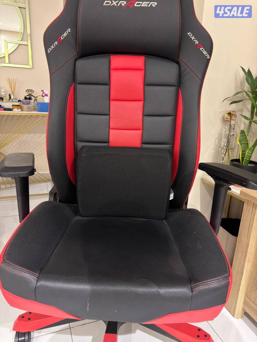 dxracer كرسي قيمينق1