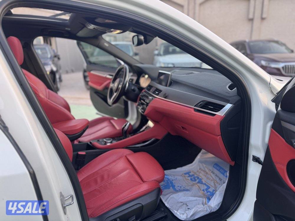 للبيع BMW x2 كاش او الاقساط9