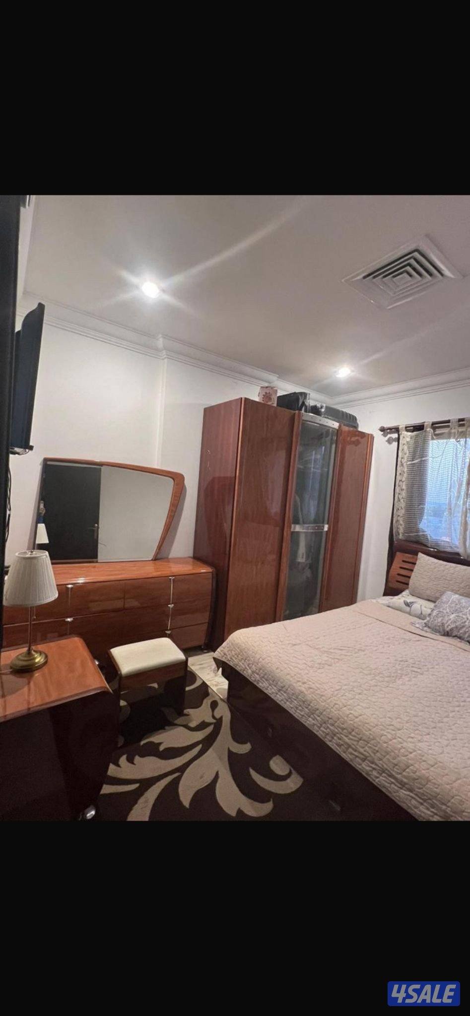 غرفه نوم كامله مع المرتبه0