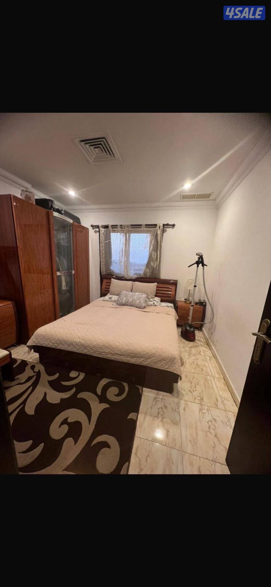 غرفه نوم كامله مع المرتبه1