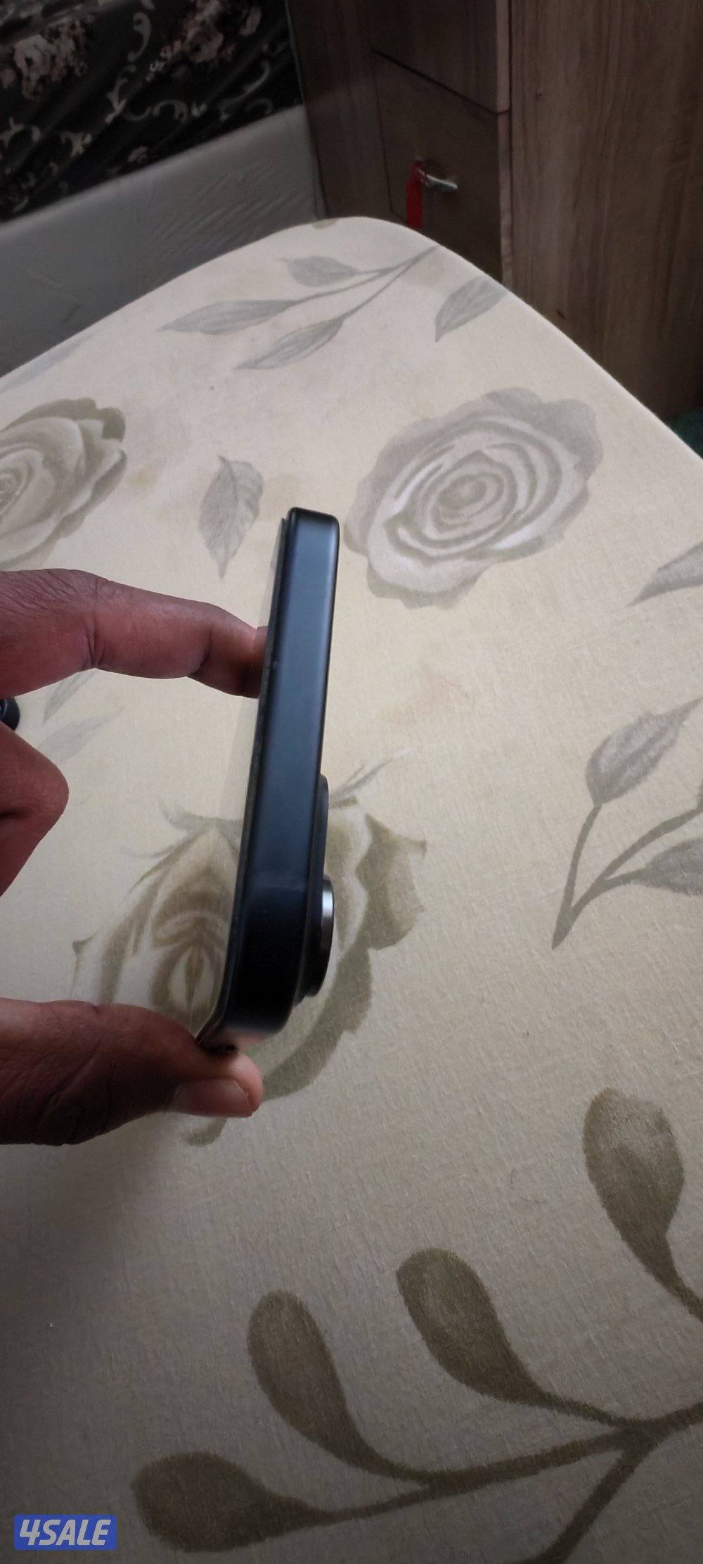 iPhone 15 plus 128gb6