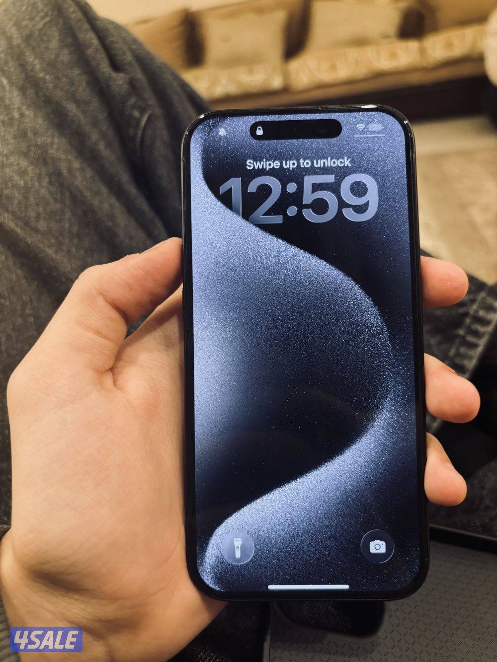 للبيع ايفون 15 شريحة الكترونية esim0