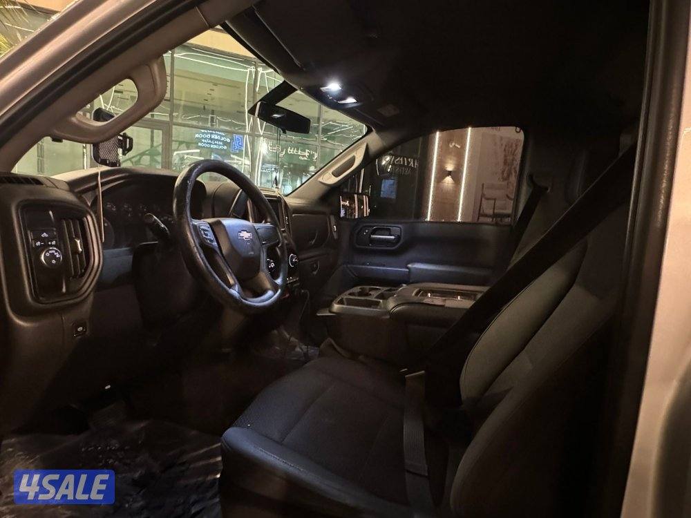 للبيع او للبدل سلفرادو 2020 Ls مكينه الكبيره8سلندر4