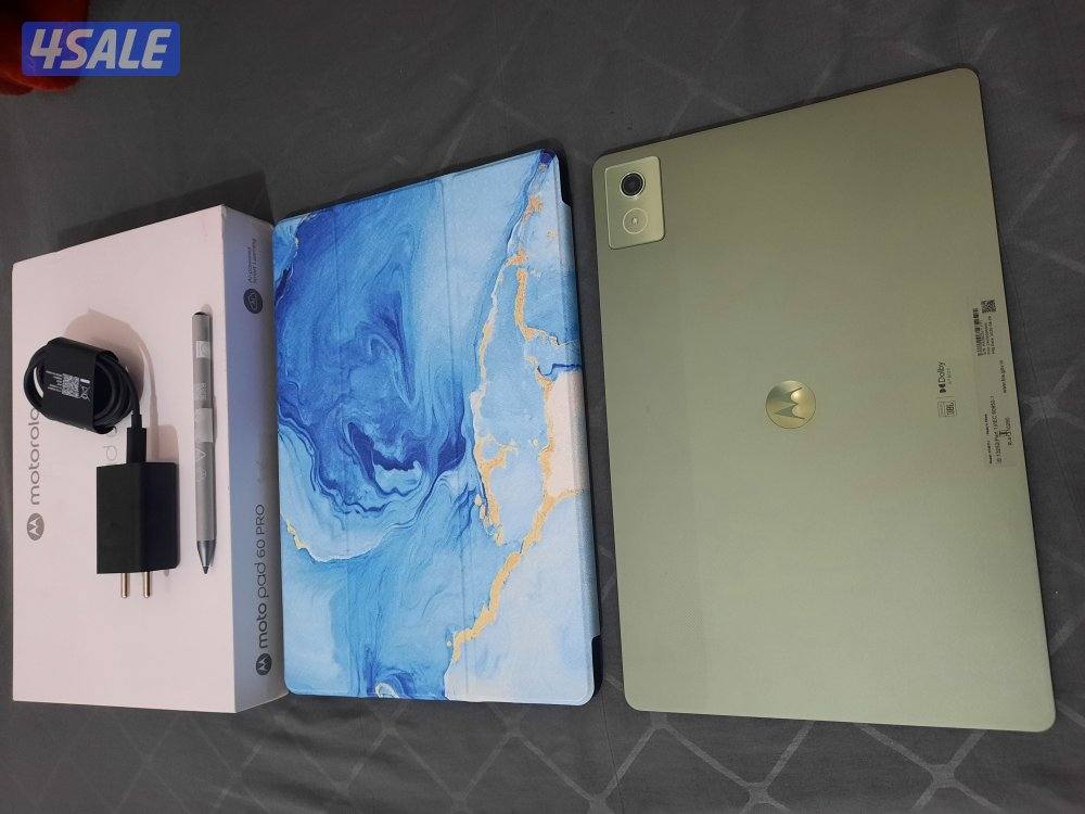 Moto pad 60 pro 12.7"7