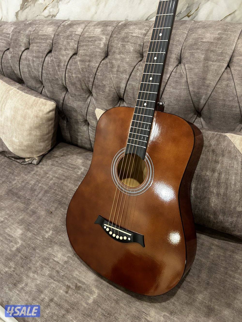 جيتار جديد للبيع guitar new0