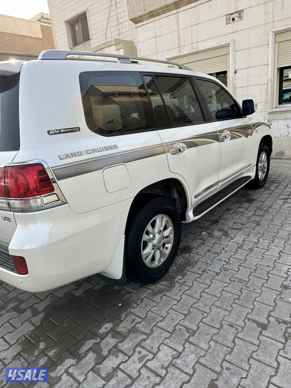 لاند كروزر1