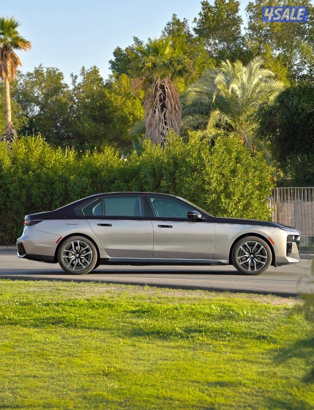 BMW 740i Kit M 2024 بحاله الوكاله3