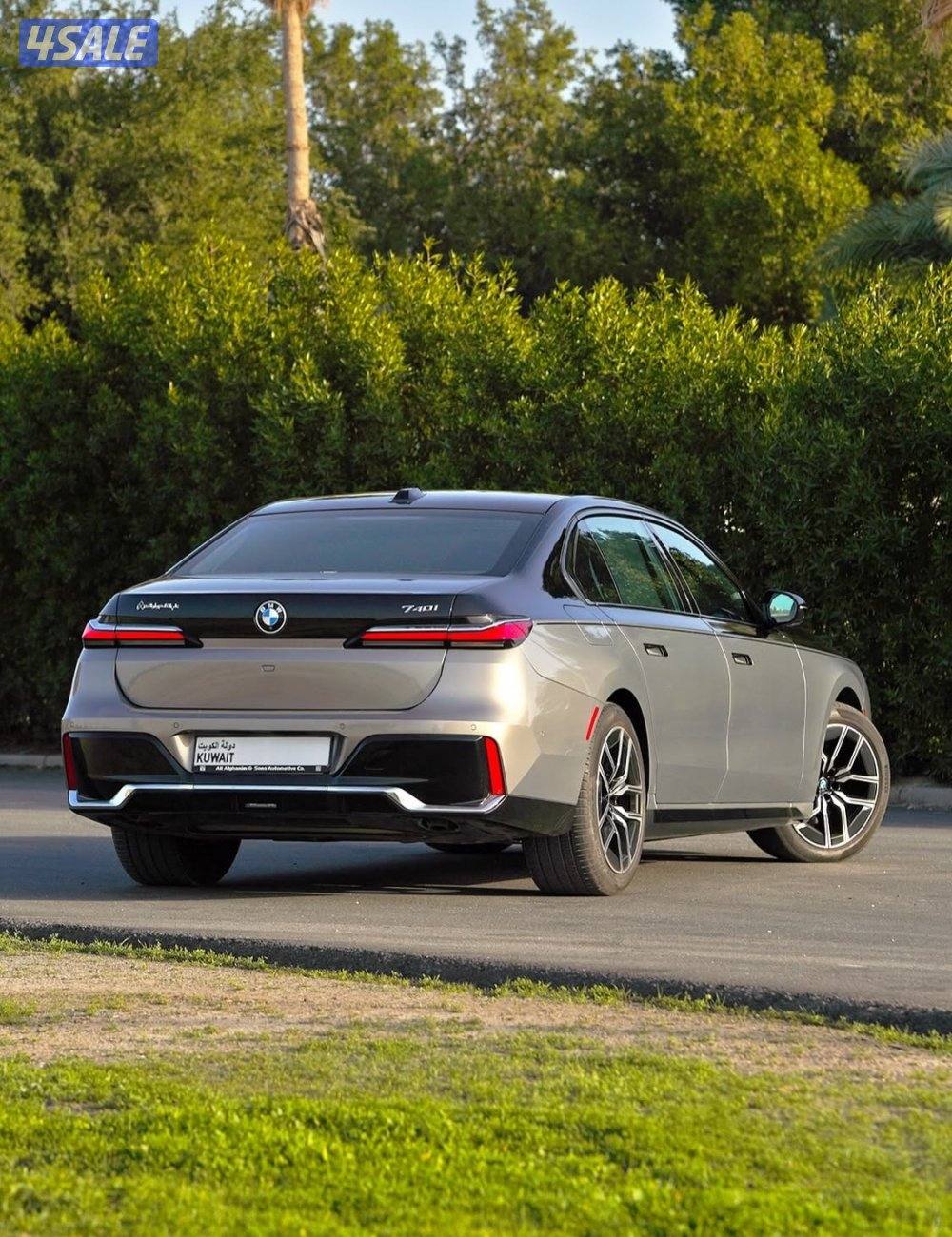 BMW 740i Kit M 2024 بحاله الوكاله0