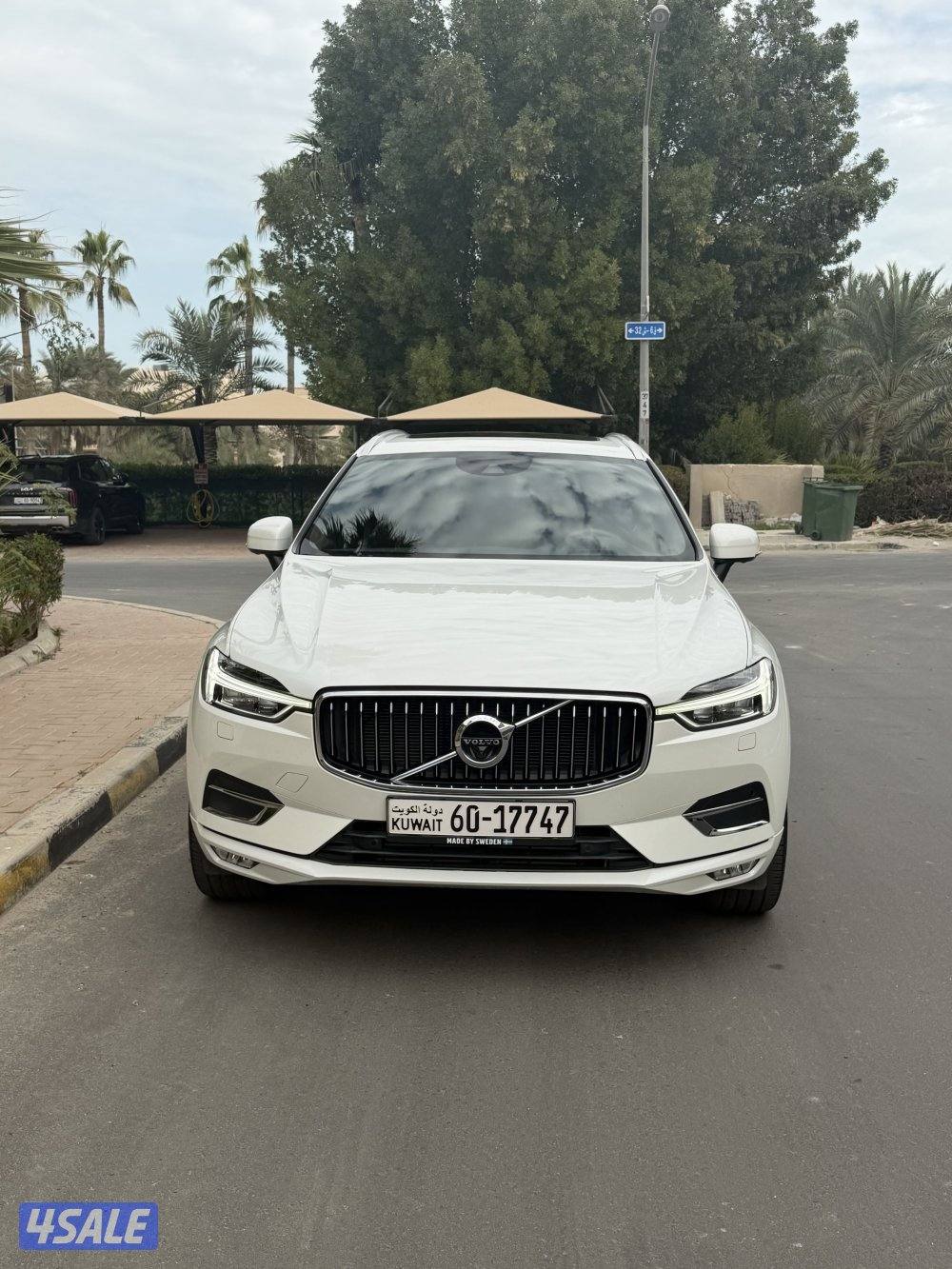 فنطيس للبيع جيب فولفو XC601