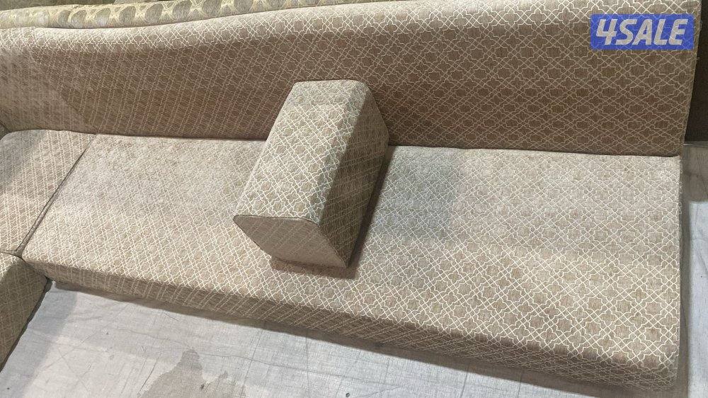 مخازن السجاد والباركية والثيل الصناعي1