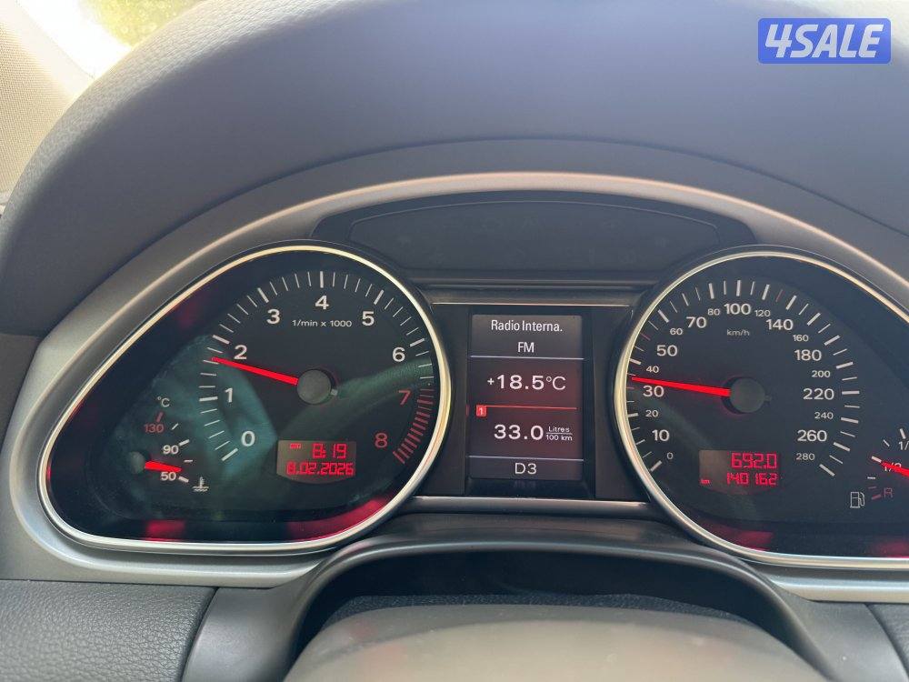 سياره اودي q7 موديل 20092