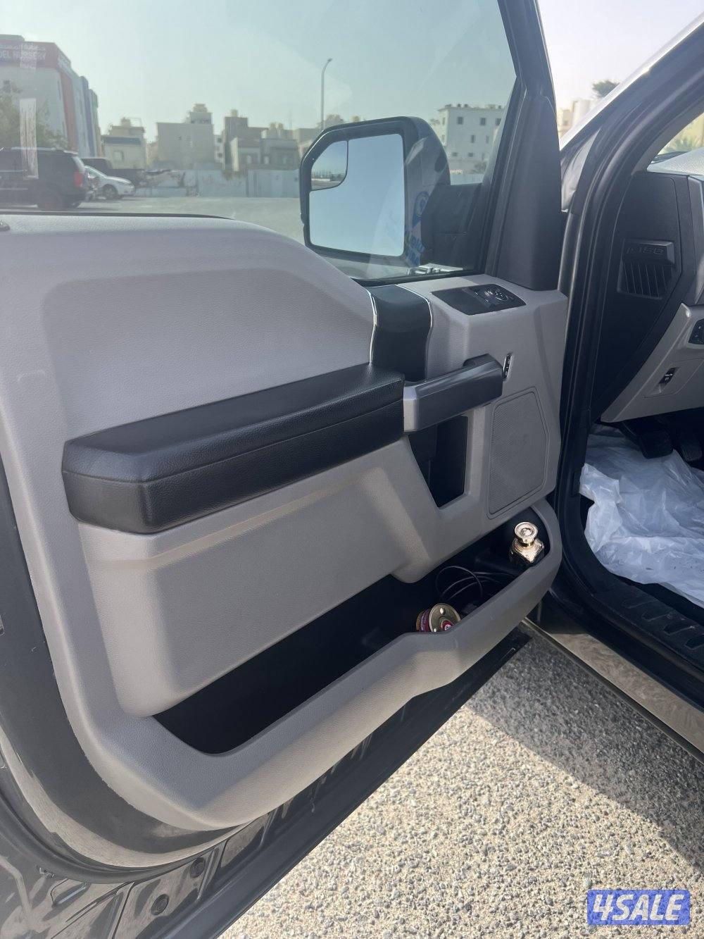 للبيع وانيت قمارة7