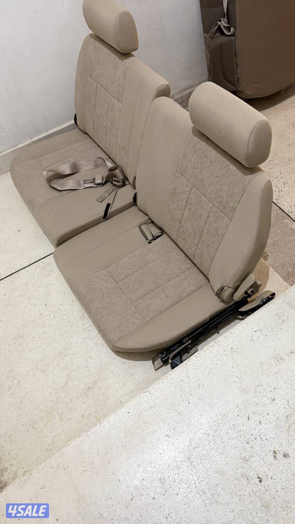 كشن كراسي لاند كروزر3