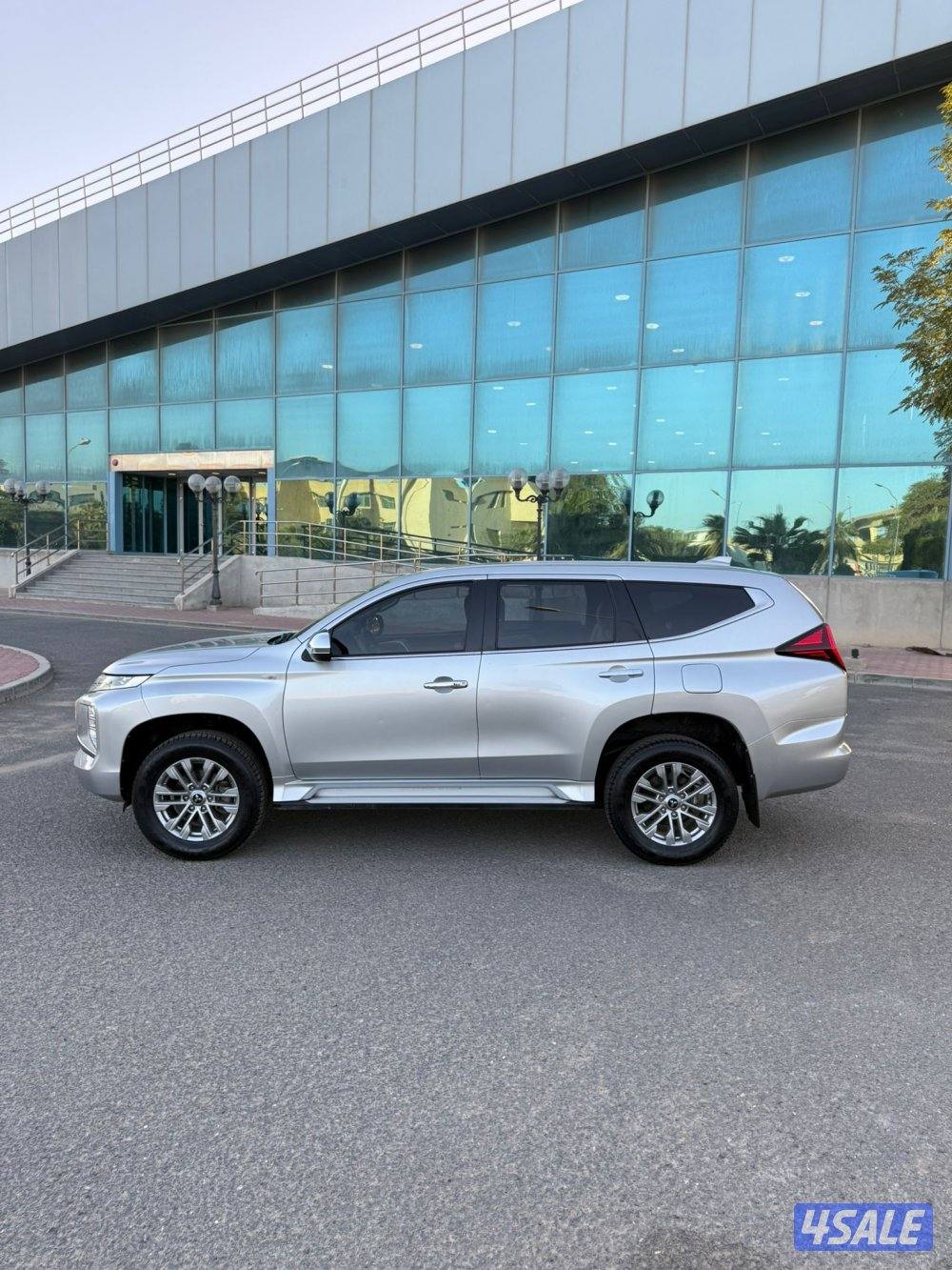 مونتيرو 2022 شرط الفحص والنظافه سيرفيس منتظم بالوكاله قمه بالنظافه0