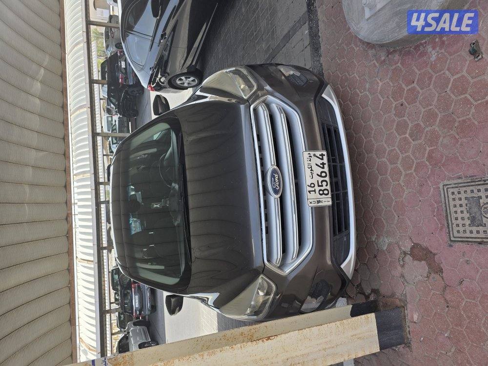 فورد اسكيب ٢٠١٨ ، ماشية ٩٣ الف شرط الفحص1