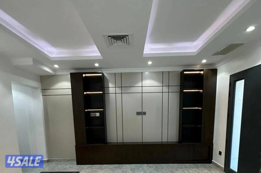 صباغ خشب ونجار صبغ باب كبتات وغرفة النوم10