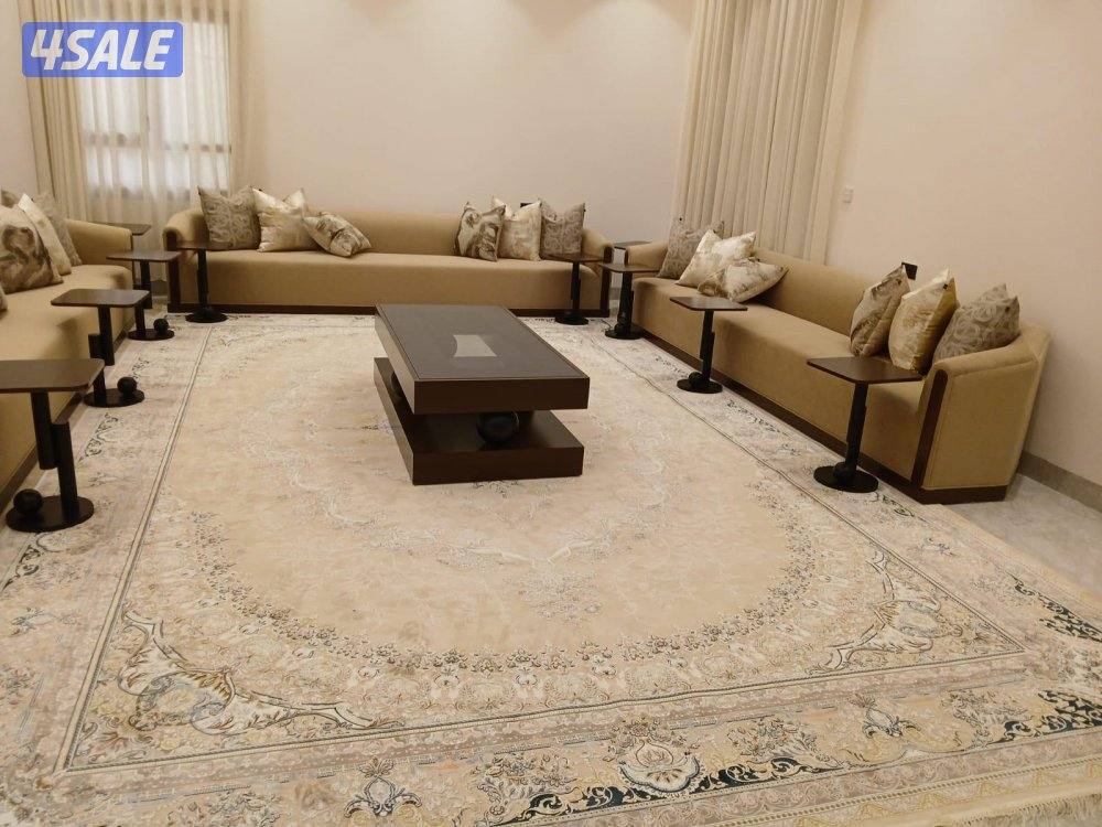 الضجيج غالرليا بوابة ٢او ٥ بجوار بوخمسين للسجاد1