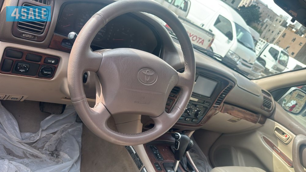 للبيع لاند كروزر 1999 VXR4