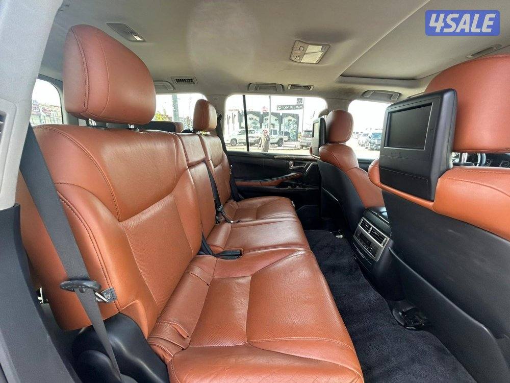 لكزس LX570 درجة اولى  موديل 2014 ماشى 358.000 k.m  وارد الخليج .4