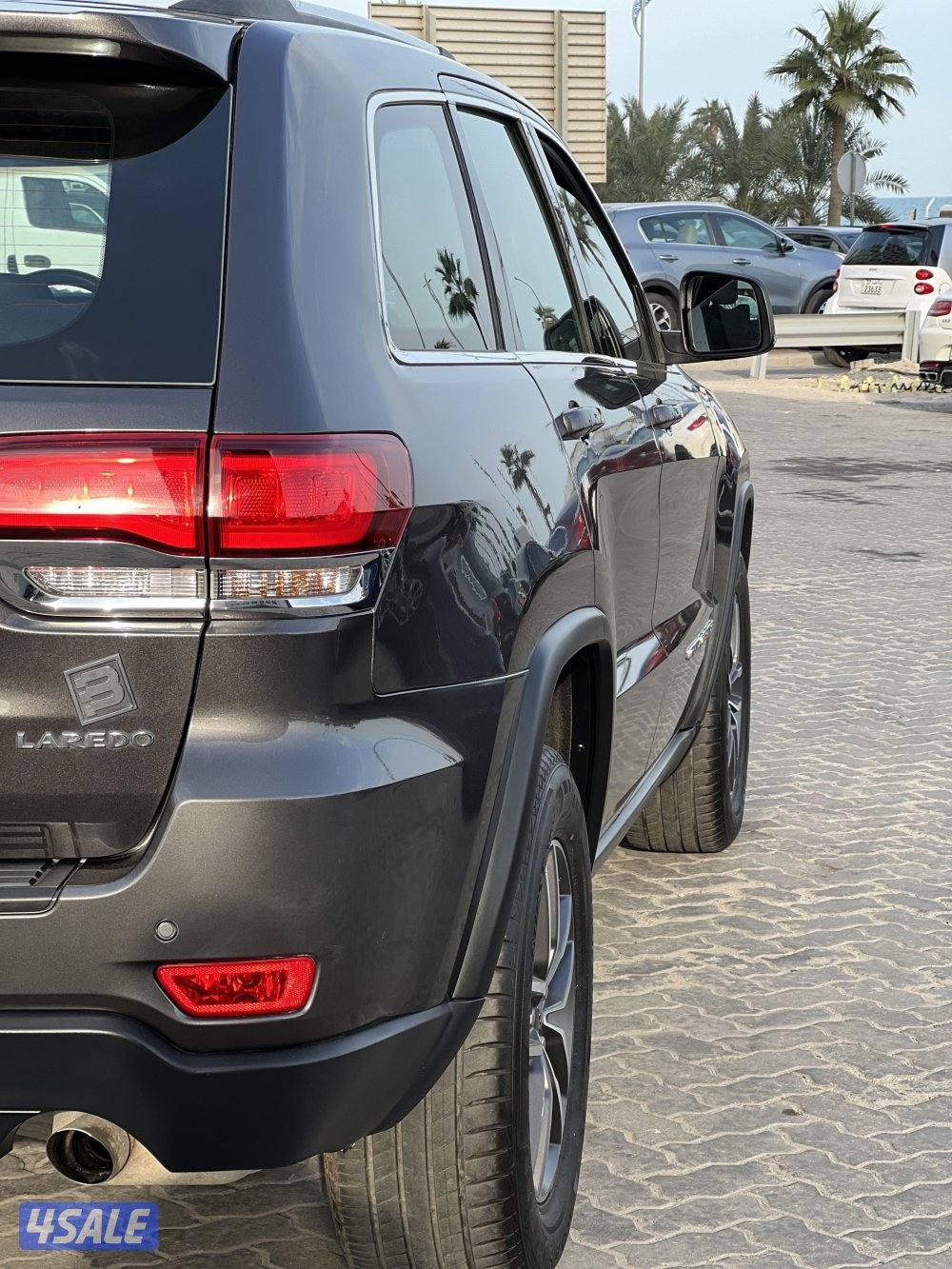 للبيع جراند شيروكي بحالة ممتازة11