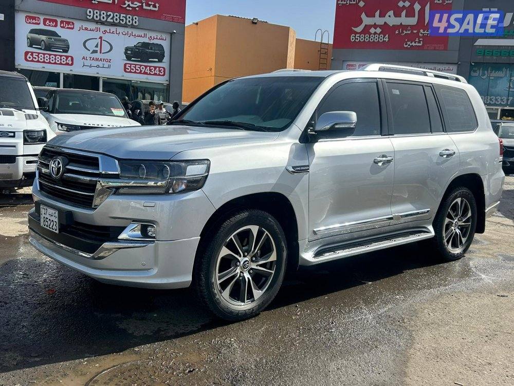 لاند كروزر GX.R-قراند تورينق .V8 موديل 2020 ماشى 93.000 k.m8