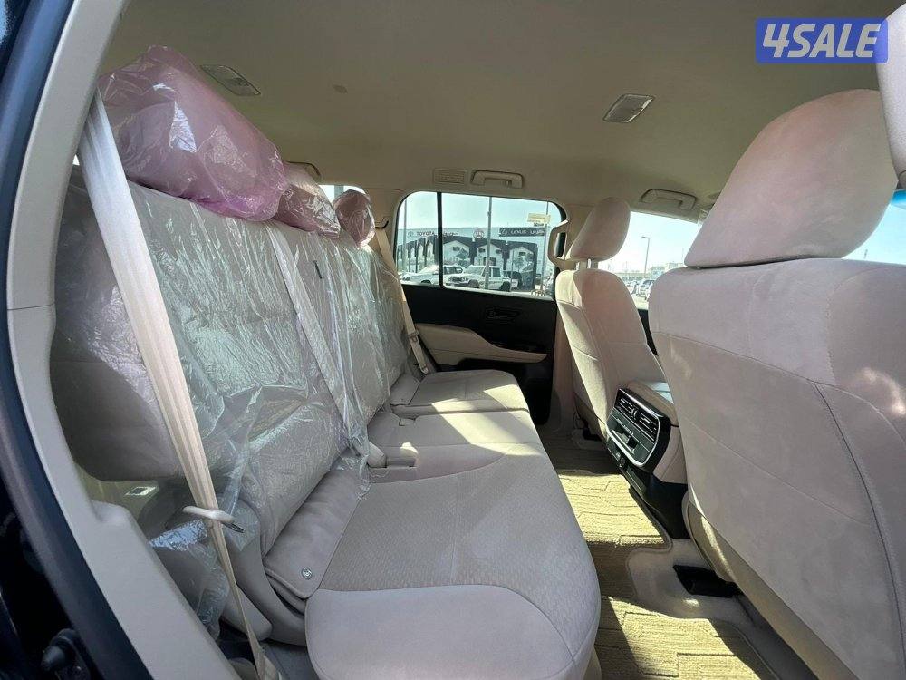 تويوتا لاند كروزر GX-V6 موديل 2025 ماشى 27.000 k.m  وارد الخليج.4
