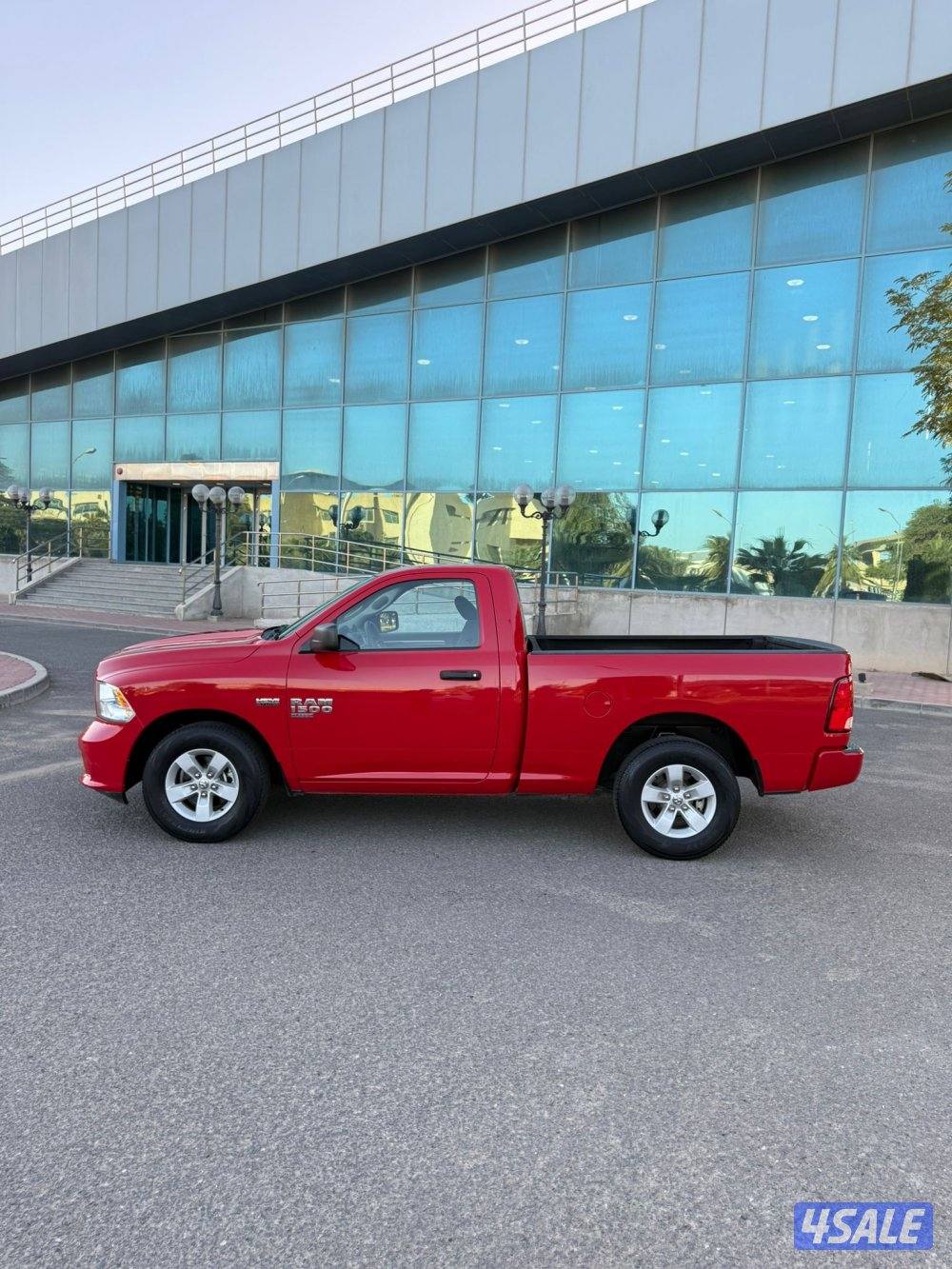 رام 2019 هيمي 8 سلندر بحاله الوكاله شرط الفحص الكامل عداد 1080