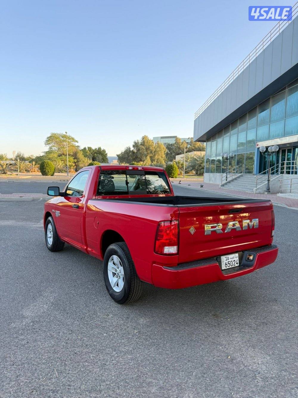 رام 2019 هيمي 8 سلندر بحاله الوكاله شرط الفحص الكامل عداد 1083