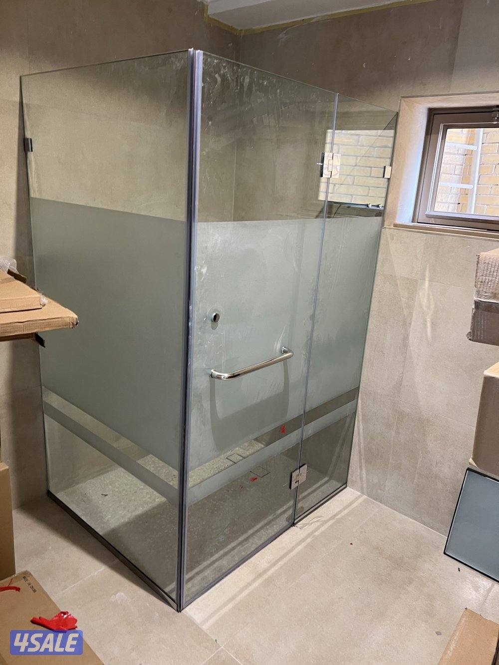 تركيب جميع انواع الزجاج والمرايا والالمنيوم15