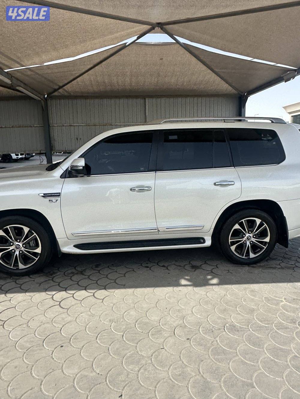 لاند كروزر VXR 2020 الساير7