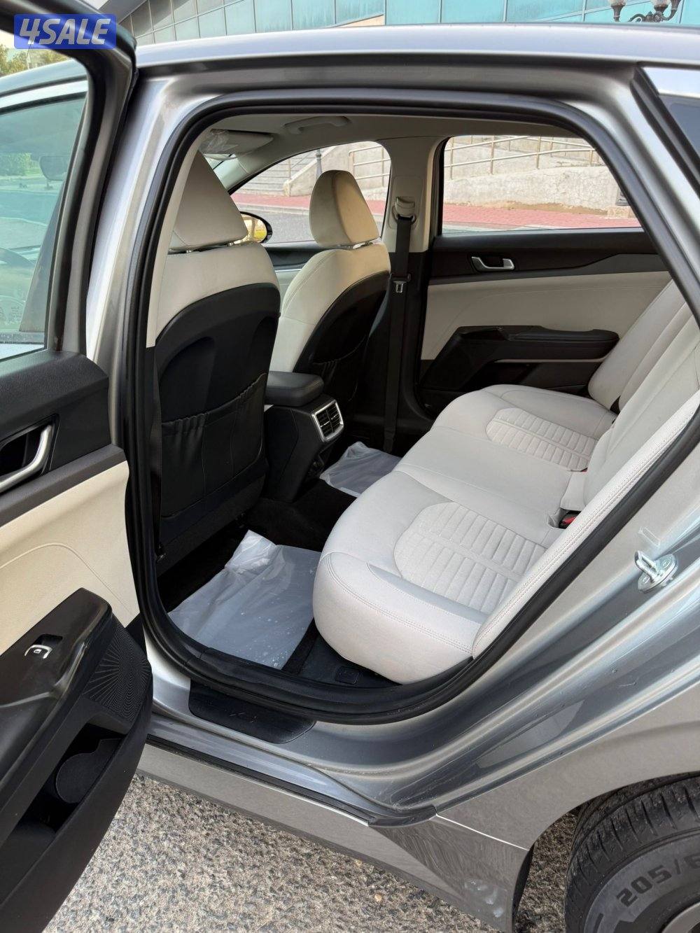 كيا K5 موديل 2023 قمه بالنظافه شرط الفحص الكامل6