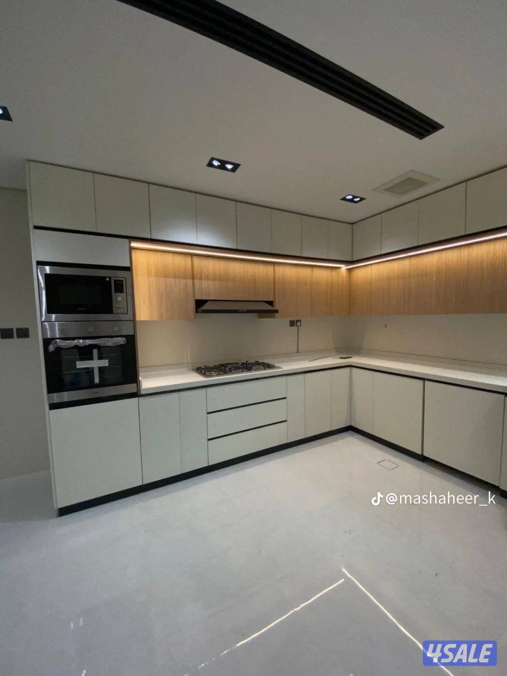 فني وصيانة مطابخ المنيوم فك وتركيب ونقل جميع انواع المطابخ وتبديل مفصل2