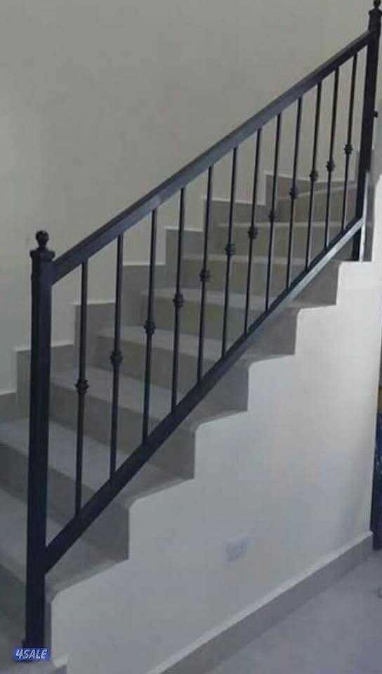 حداد مظلات وابواب وشبرات ومخازن وسلالم وكل ما يخص اعمال الحديد2