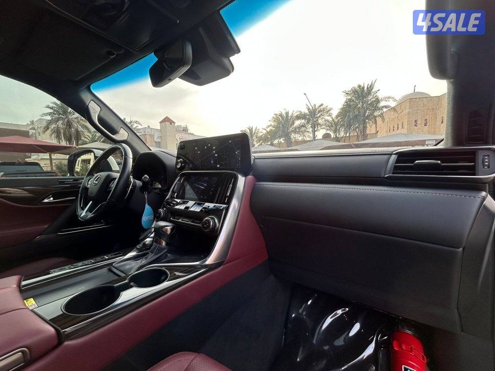 LX 600  صبغ الوكالة ماشي 49 الف 6 سلندر صبغ الوكالة سيرفس وكالة10