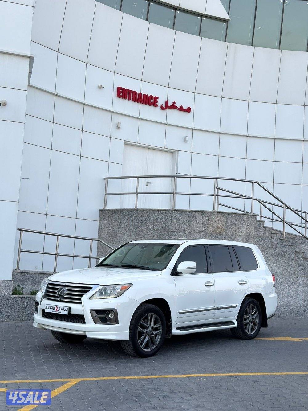 لكزس LX570 موديل 20140