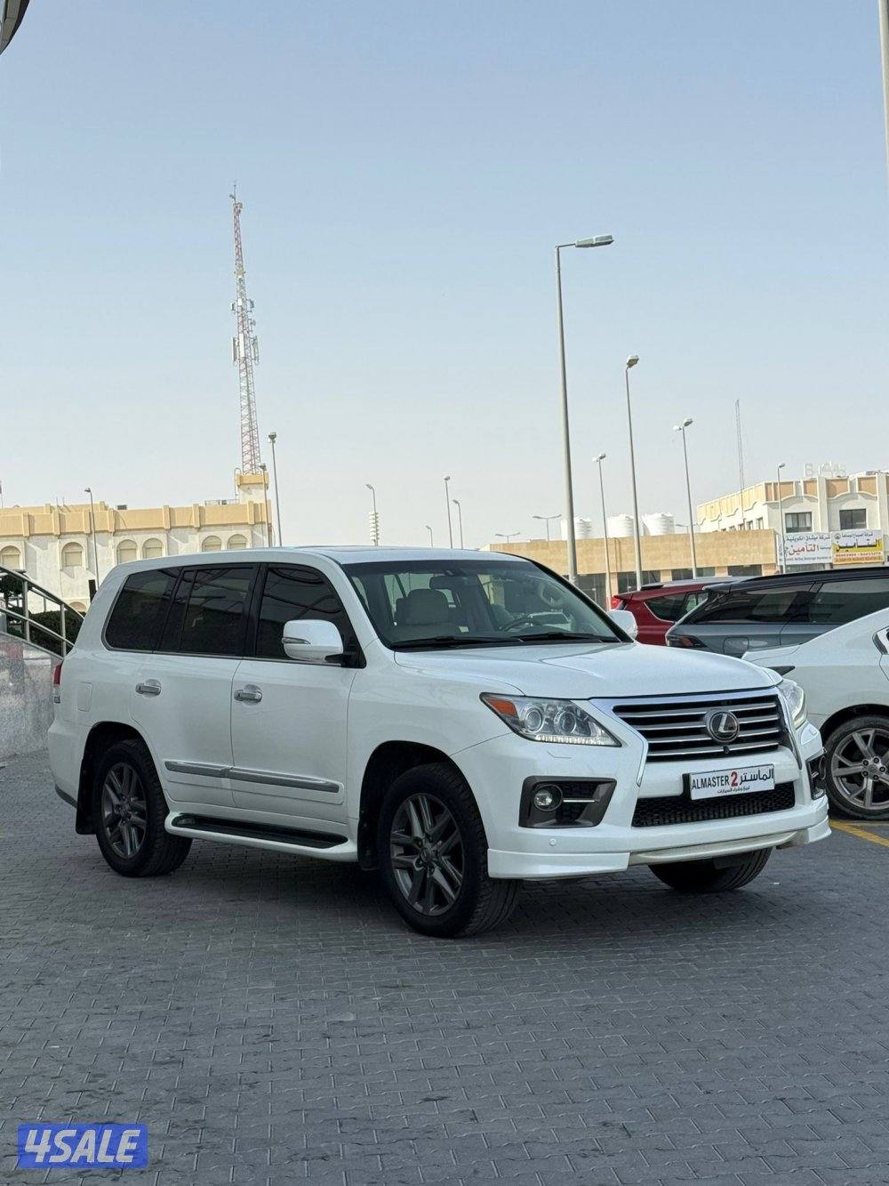 لكزس LX570 موديل 20145