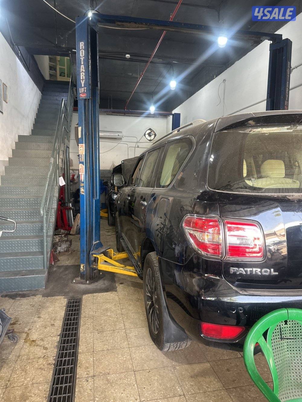 للبيع كراج في منطقة الري1