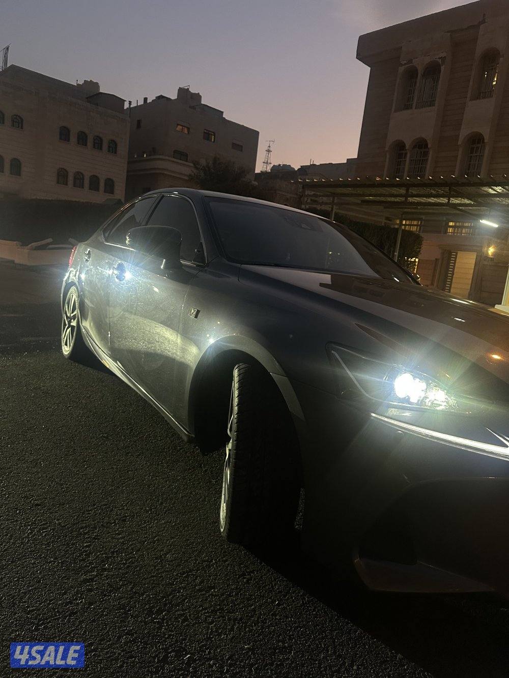 لكزس is200 شرط الفحص2