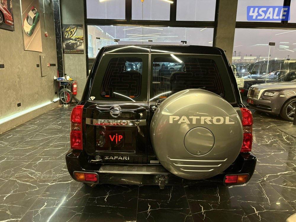 نيسان سفاري7