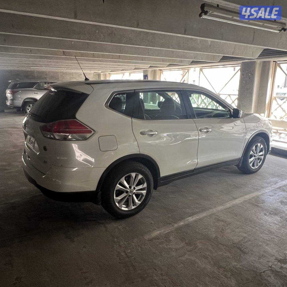 اكس تريل بحالة جيدة 20151