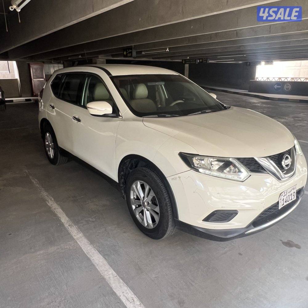 اكس تريل بحالة جيدة 20153