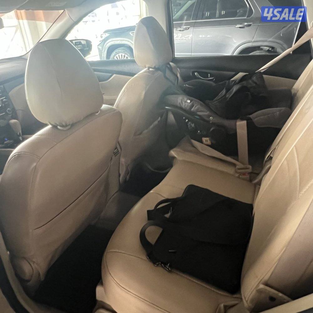 اكس تريل بحالة جيدة 20155