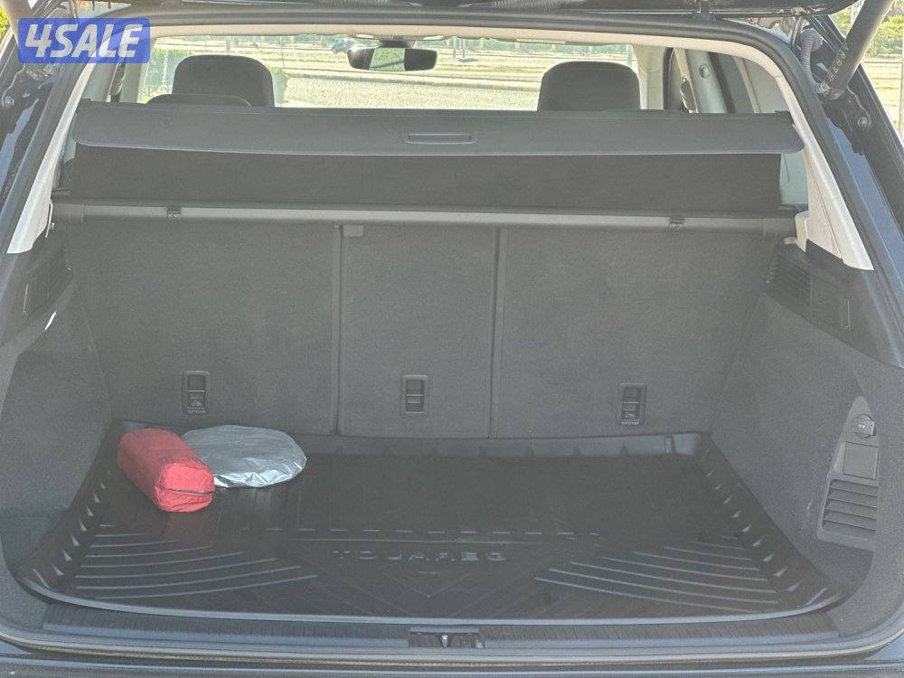 للبيع فولكس فاجن طوارق v6 ماشي ٥٠ الف كيلو6