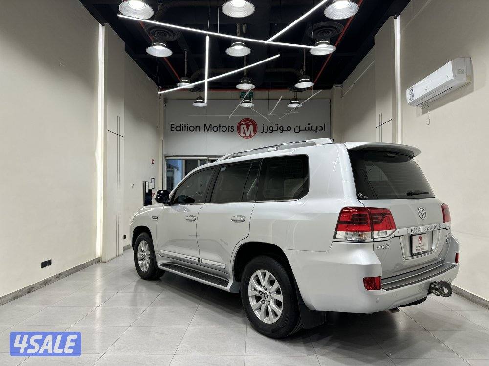 لاندكروزر VXR2