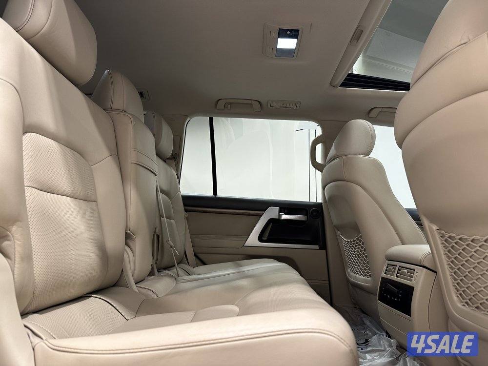 لاندكروزر VXR6